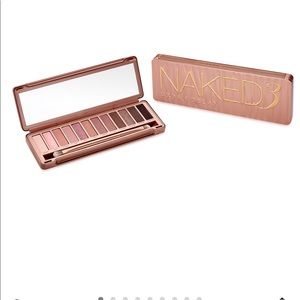 Urban Decay Naked 3